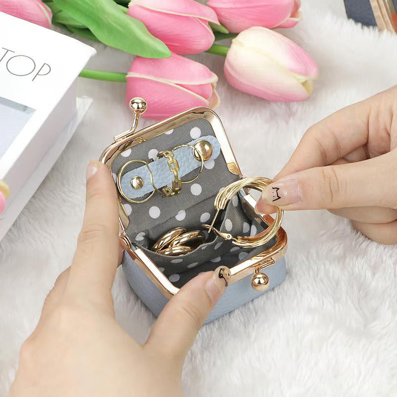 PetitePreserve - Your Treasures, Beautifully Kept, Effortlessly Carried 70 % OFF