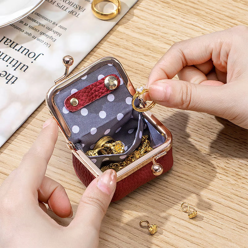 PetitePreserve - Your Treasures, Beautifully Kept, Effortlessly Carried 70 % OFF
