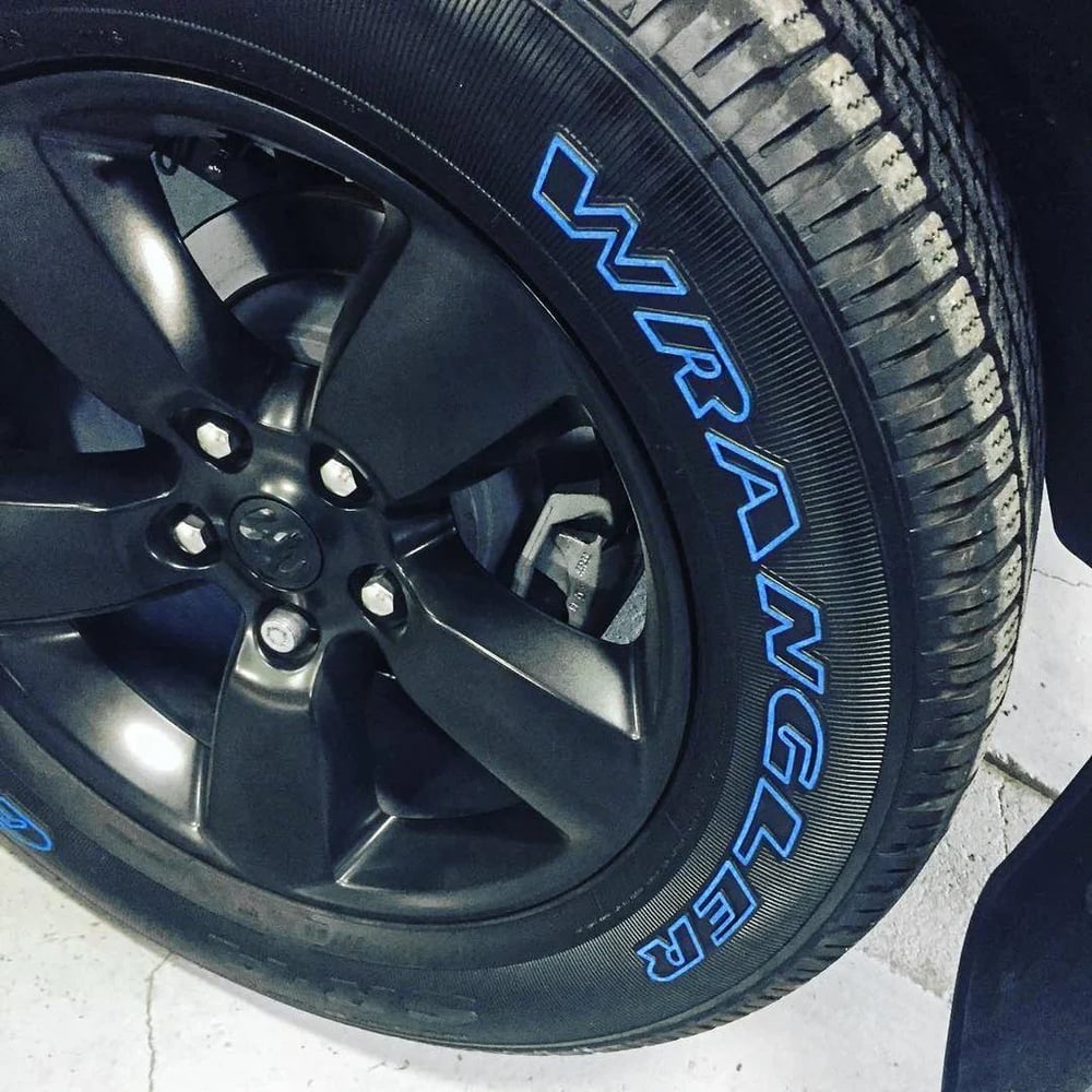 TireArt Waterproof Paint Pen – Customize Your Ride, Your Way - 50% OFF